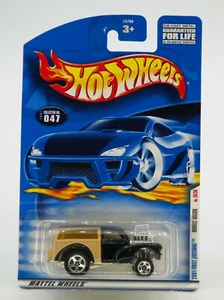Hot Wheels 2001 First Editions MORRIS WAGON New - Picture 1 of 2