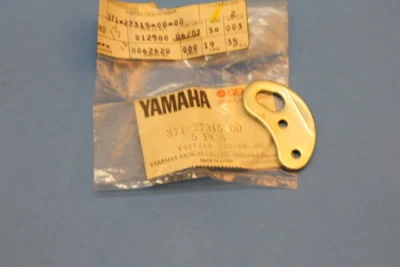 NOS Yamaha OEM Side Stand Link 1975-1978 XS500 1977 XS750 371-27315-00-00 - Image 1 of 4