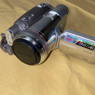 Panasonic HDC-SD5 HD Camcorder Full HD SDHC Video Leica Lens Japan Used - Image 1 of 2