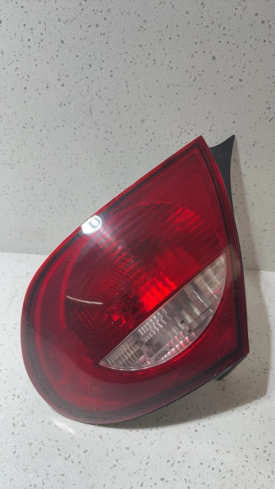2003 2004 2005 Dodge DODGE NEON Right Tail Light Assembly - Image 1 of 4