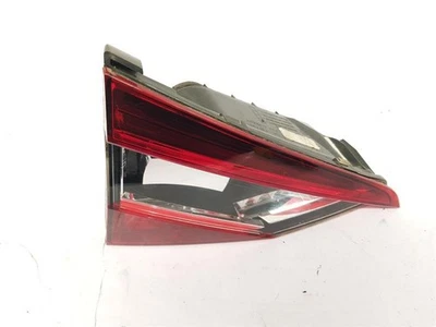 2016 SKODA SUPERB REAR INNER TAIL LIGHT LH PASS SIDE 5 DOOR HATCHBACK 3V5945307D - Image 1 of 4