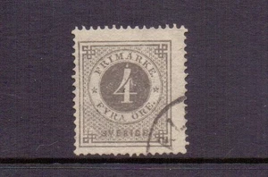 SWEDEN 1872 4ö NUMERAL PERF 14 USED - Imagen 1 de 2