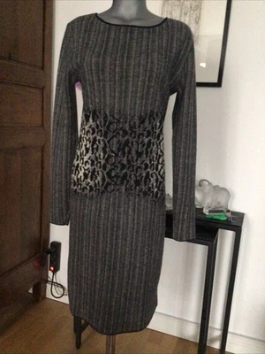 Schickes Strick Winterkleid von Boss, 38, TOP Zustand , Grau, Schwartz - Bild 1 von 4