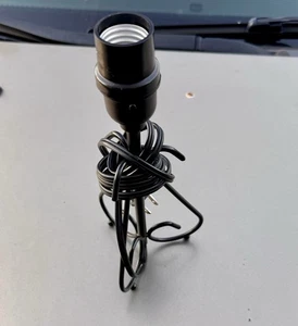 Black Metal Lamp Base – Modern Decorative Style - Picture 1 of 4