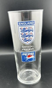 Vintage Pepsi Cola / England World Cup Football Team Pint Glass - Foto 1 di 2