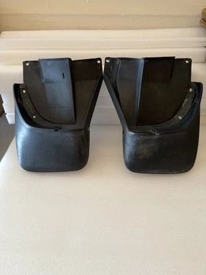 97-01 HONDA CR-V CRV - REAR - LEFT & RIGHT - MUD FLAP SET FLAPS OEM FACTORY - Image 1 of 4