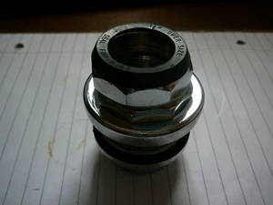 Threaded External Headset Steel Silver Bearings Bike Cycle ATB MTB Hybrid 1 1/8" - Picture 1 of 4