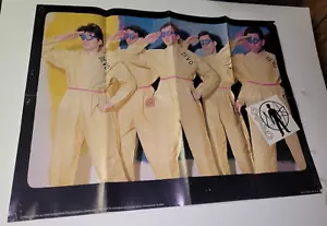 RARE VINTAGE 1980 DEVO DUTY NOW FOR THE FUTURE YELLOW SUITS SALUTE POSTER - Bild 1 von 11