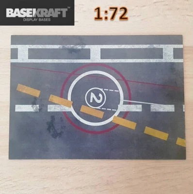 Basekraft Diorama Thin Ground Aircraft Base B per esposizione aeromobili 1/72 - Immagine 1 di 4