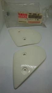 SUPPORTI ESTERNI BIANCHI CASCO BYE YFS YFT HELMET HOLDER - Foto 1 di 1