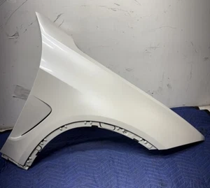 BMW X5 F15 FRONT RIGHT PASSENGER SIDE FENDER COVER PANEL OEM 2014 - 2018 White - Picture 1 of 11