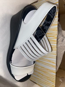 Cali From Skechers 38472 Woman’s Vegan Wedges UK63 EU36. - Picture 1 of 8