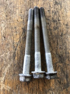 Chrysler 200 LX 2012 2,4 L compresor pernos de aire acondicionado Foto 1 de 3