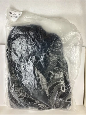 Alfombrillas coche Mazda CX-5 parte # KR22 68G20 alfombra negra nuevas en plástico Foto 1 de 4