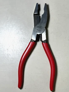 MAC TOOLS P301721 - Linesman With Cutters. 8" Long Pliers, Red Vinyl Grips - Picture 1 of 8