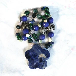 Sodalite Chunky Flower Pendant Necklace Glass Acrylic Beads Green Blue Brown MOP - Picture 1 of 13