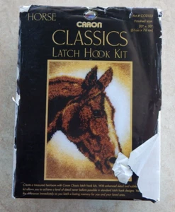 Started Caron Classics Latch Hook Kit HORSE #CC0103 Animal 20" x 30" - Picture 1 of 10