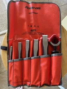 Snap-On PPC501KHOLX  6pc Chisel Set PPC5A Holder in Red Kit Bag NEW !! - Picture 1 of 8