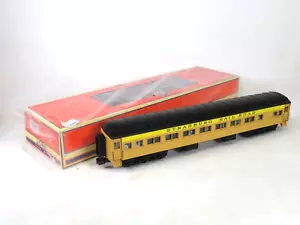 Lionel 2327100 Strasburg Railroad 18" Pequea Valley Coach Car, O Gauge - Picture 1 of 7