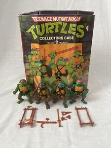 1988 Original Teenage Mutant Ninja Turtles Figures and Collectors Case Accesorie