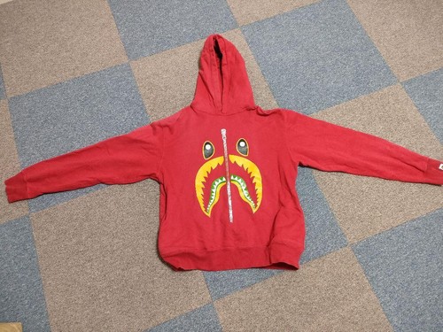 A BATHING APE (BAPE) Felpa con cappuccio BAPE M usata autentica rara centro squalo grande logo parka