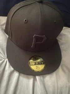 MLB New Era 59Fifty 7 1/2 Pittsburgh Pirates Fitted Cap - Picture 1 of 2
