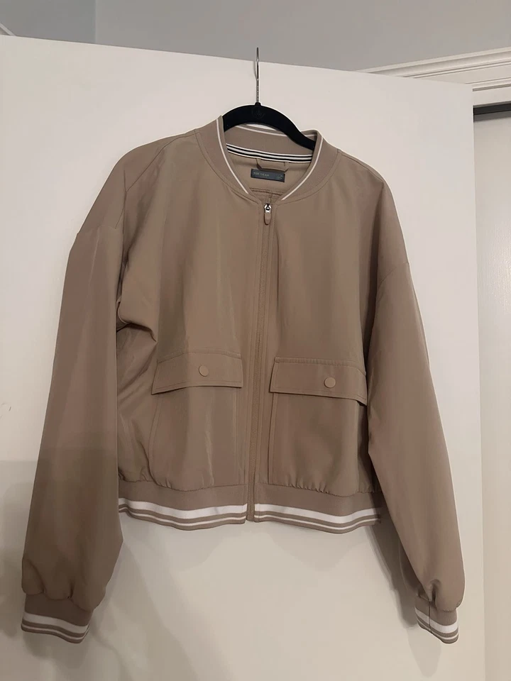 Chaqueta de bombardero para mujer Tek Gear bronceada cremallera completa ligera atlética talla M Foto 1 de 1