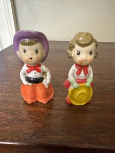 Vintage Small Porcelain Figurine of Cowboy And Cowgirl made in Japan 3” - Picture 1 of 6