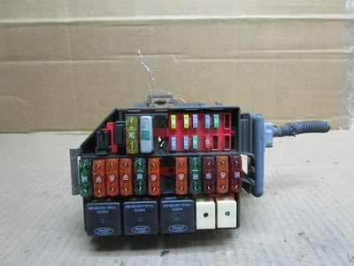 02 2002 Lincoln Town Car Engine Fuse Box Relay Junction Block Panel Compartment Foto 1 de 4