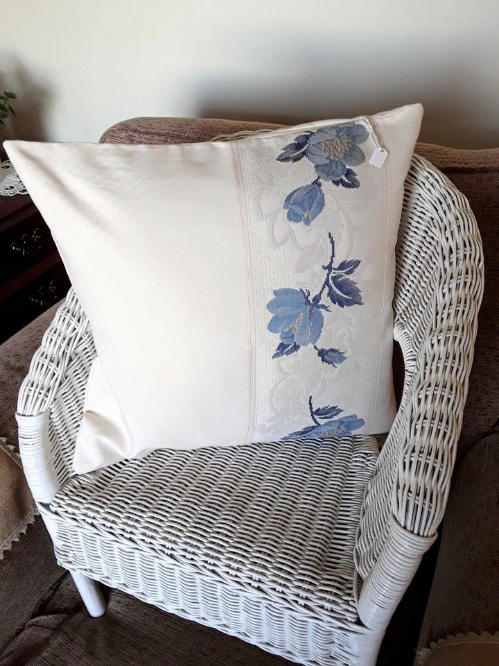 IVORY/Blue flowers Panel Cushion cover 16" x 16" textured upholstery COVER ONLY - Image 1 of 1