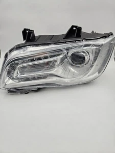 Halogen Headlight Assembly Compatible with Chrysler 300 300C 2015 2016 2017 2018 - Picture 1 of 5