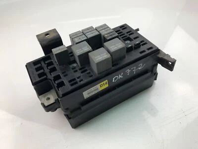 HYUNDAI SONATA IV EF 91220-3D301 Fuse Box 2002 17660202 - Imagen 1 de 4