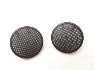 Renault Captur 1.5dCi 66kW Diesel 2015 Front Dash Panel Side speaker trim cover  - Image 1 of 4