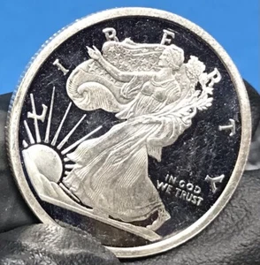 WALKING LIBERTY PLATA ARTE REDONDO, MEDIA ONZA, APME, PLATA .999! - Imagen 1 de 7