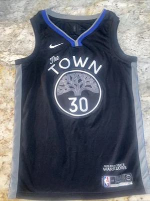 NBA Nike Authentic Golden State Warriors Steph Curry the Town #30 - Youth SMALL - Image 1 of 4