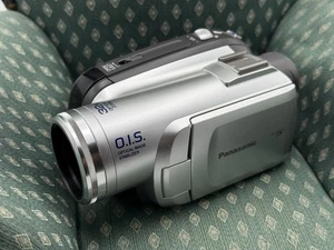 Tested Working Panasonic PV-GS80 Mini DV Camcorder w/Battery, Charger/AC - Picture 1 of 9