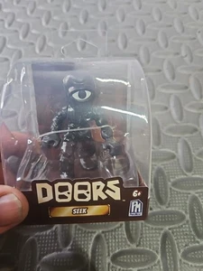 Roblox Doors Seek Mini Figure by Phatmojo - Picture 1 of 4