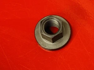 VESPA 125 SUPER 150 SUPER 1965 TO 1969 M10 FLANGED FLY WHEEL NUT - Picture 1 of 4