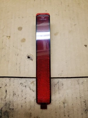 For GMC Acadia Rear Bumper Reflector 2013-2019 Driver OR Passenger Side | CAPA - Imagem 1 de 4