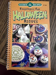 Frightfully Fun Halloween Recipes Favorite All Time Recipes Spiral Bound VTG✔ - Imagen 1 de 5