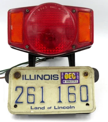 1976 HONDA GOLDWING GL1000 1979 CB750L TAIL LIGHT ASSEMBLY OEM USED W/ MOUNT - Image 1 of 4