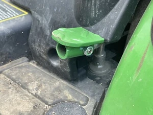 Diff Lock Pedal JD 1025r 1023e 2025r Green - Picture 1 of 3