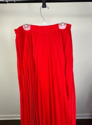 Bebe - Falda larga plisada roja - Talla XS - Ligera y linda Foto 1 de 4