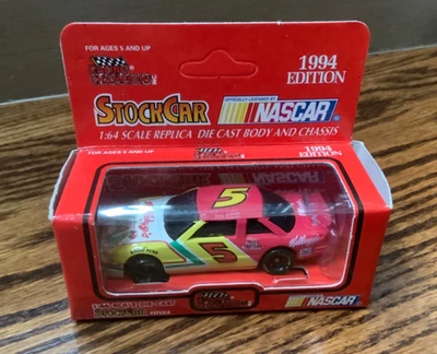 Racing Champions 1994 Edition NASCAR #5 Terry Labonte - Kellogg’s 1:64 Die Cast - Image 1 of 4
