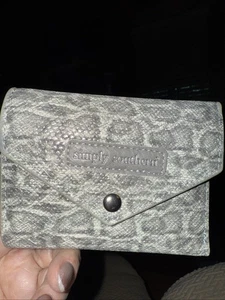 Simply Southern Snake graue Geldbörse - dreifach faltbar innen mit Reißverschluss, Karten, $, Münzen - Bild 1 von 12