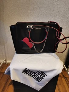 Henkeltasche Love Moschino Leder schwarz mit Herz(spiegel) Wechselriemen neu - Bild 1 von 18
