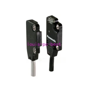 New In Box SUNX EX-11B EX11B Photoelectric Sensor - Picture 1 of 4