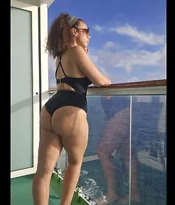 Foto de bikini Samantha Irvin 8x10 WWE AEW - Imagen 1 de 1