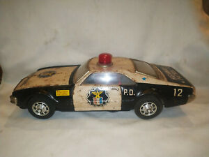 VINTAGE TAIYO BATTERY OPERATED POLICE HIGHWAY PETROL TIN  TABLE TOY FORMULA CAR 