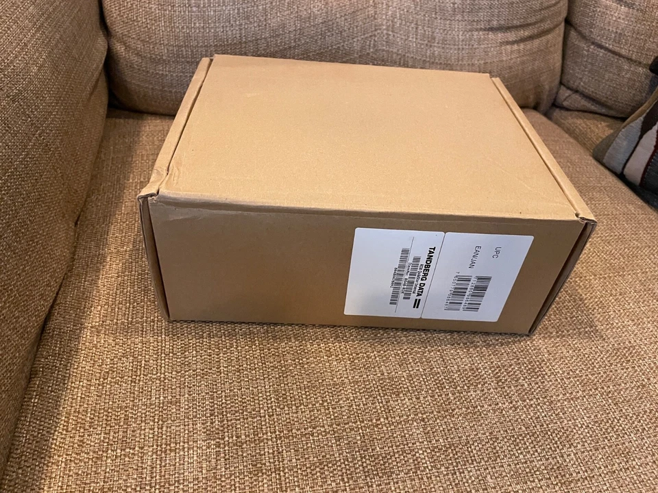 Tandberg Data RDX Quikstor Internal Tape Drive 8648-RDX - Image 1 of 3